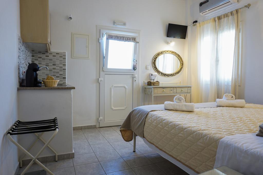 Casa Nostra Mykonos Boutique Rooms & Studios Glastros  ภายนอก รูปภาพ